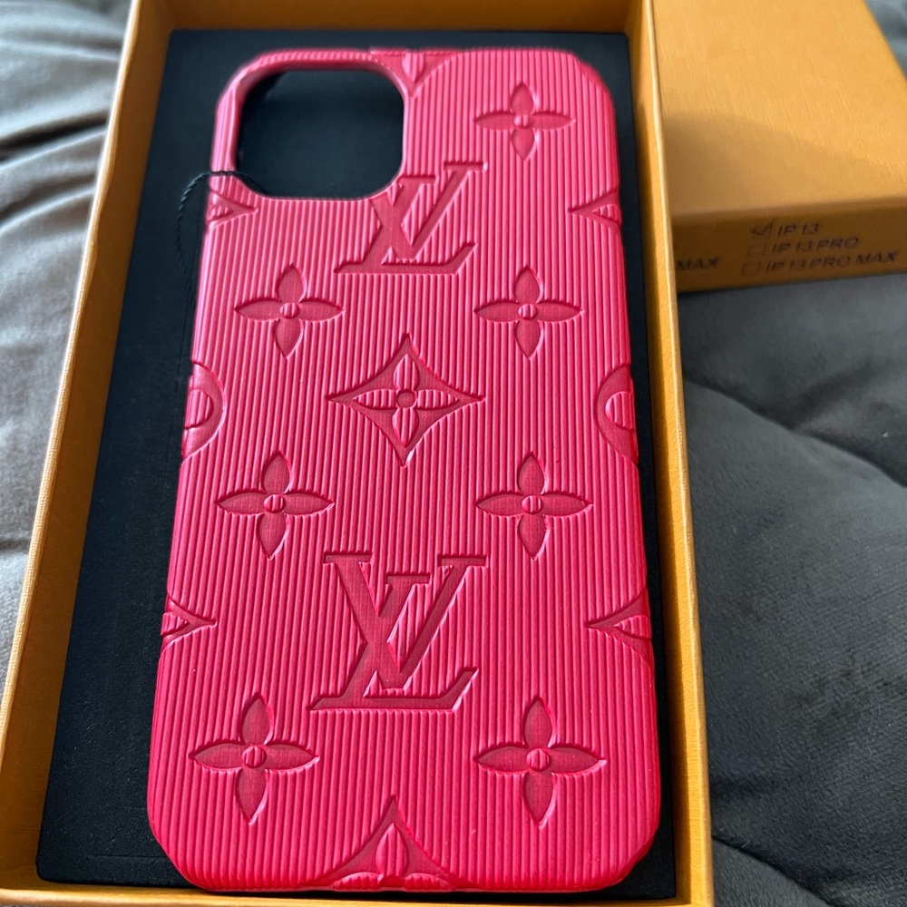 Phone case for IPhone 12 & 13